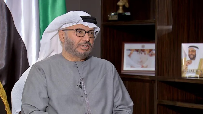 قرقاش: تصريح وزيرة خارجية بريطانيا في ميونيخ مهم ويفضح مزاعم تسليح الدعم السريع