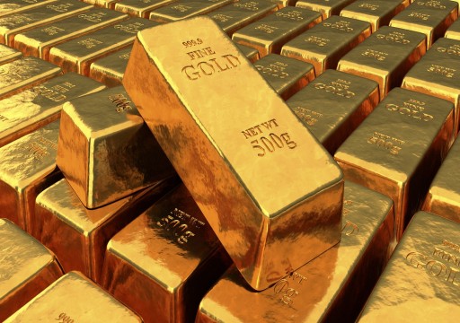 الذهب يرتفع ستة دولارات في المعاملات الفورية