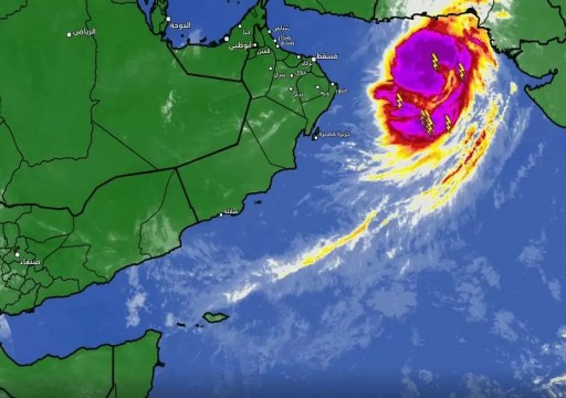 العاصفة "شاهين".. غداً الدراسة عن بعد في الفجيرة ومدن الساحل الغربي