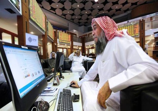 صحيفة: شركات إماراتية تتجاوز خسائرها 100%