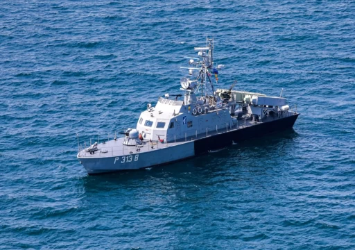 الثانية خلال أسبوع.. البحرية الأميركية تعلن احتجاز إيران ناقلة نفط في مياه الخليج