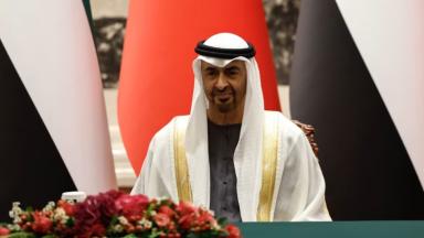 رئيس الدولة يهنئ المحتفلين بالسنة القمرية: "أتمنى لهم السعادة"