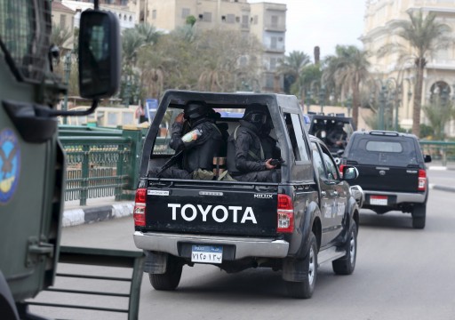 دول ومنظمات تدين اعتقال قيادات منظمة حقوقية في مصر