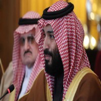 موقع استخباراتي: ابن سلمان قلق من تحركات خارجية لأبناء عمومته