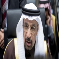 ابن سلمان يخطط للإطاحة بوزير الطاقة على خلفية حديثه بشأن طرح “أرامكو”