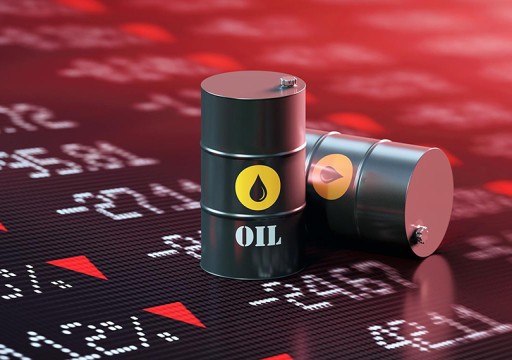 أسعار النفط ترتقع وسط احتمالات وقف رفع الفائدة في أمريكا