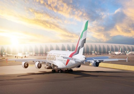 "طيران الإمارات" تعلن عودة انتظام الرحلات بعد الأمطار
