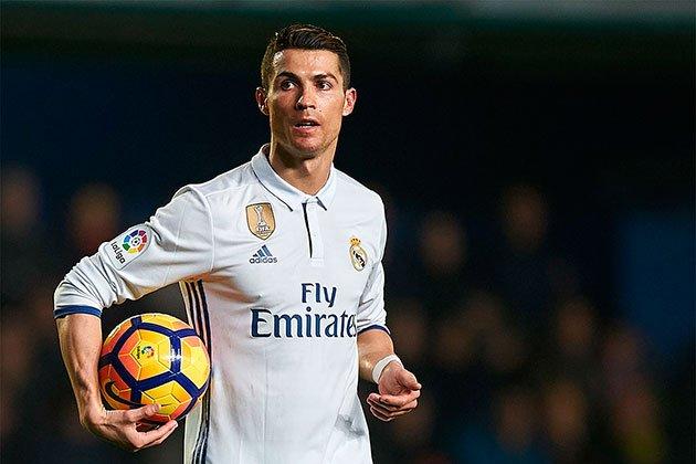 ريال مدريد يضع مبلغاً فلكياً لبيع رونالدو