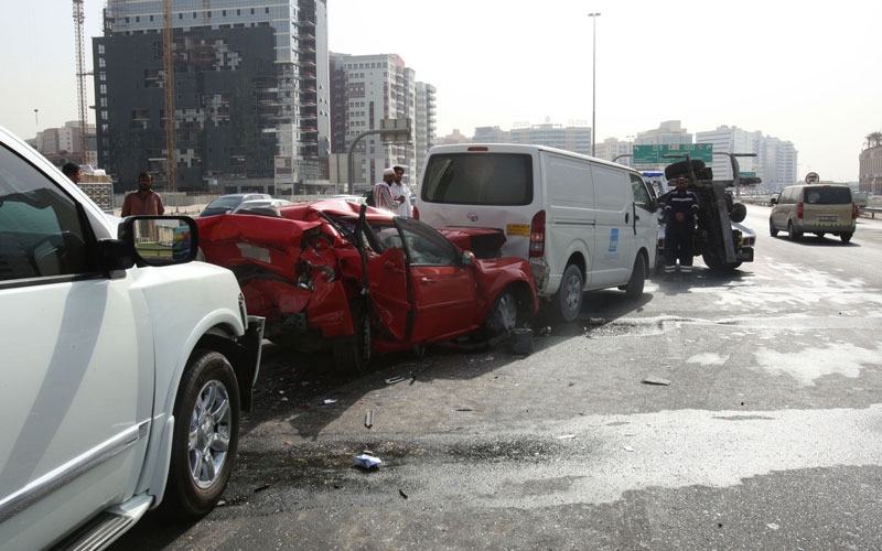 عقوبات جنائية بحق السائقين المتهورين في دبي