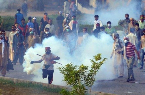 هل يتكرر سيناريو انقلاب مصر في باكستان؟