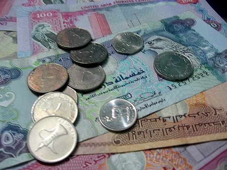 المركزي: قيمة الدرهم ارتفعت 10% خلال الربع الثالث من 2015